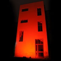ELUM052_E01
