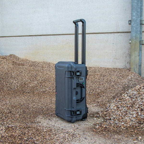 ELUM606_U08