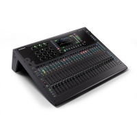 Digital Mixing Console With 24 Faders and 16x16 Dante, Qu-6D