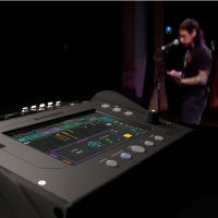 Small Format Digital Mixing Console, CQ12T 