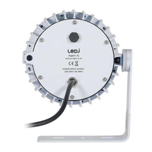LEDJ304_U06