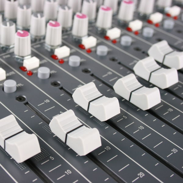 Compact Stereo Mixer, ZED-24 