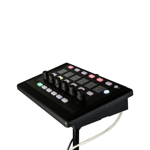 IP6 Remote Controller for dLive. 6 x rotary encoders, PoE, IP6/240X